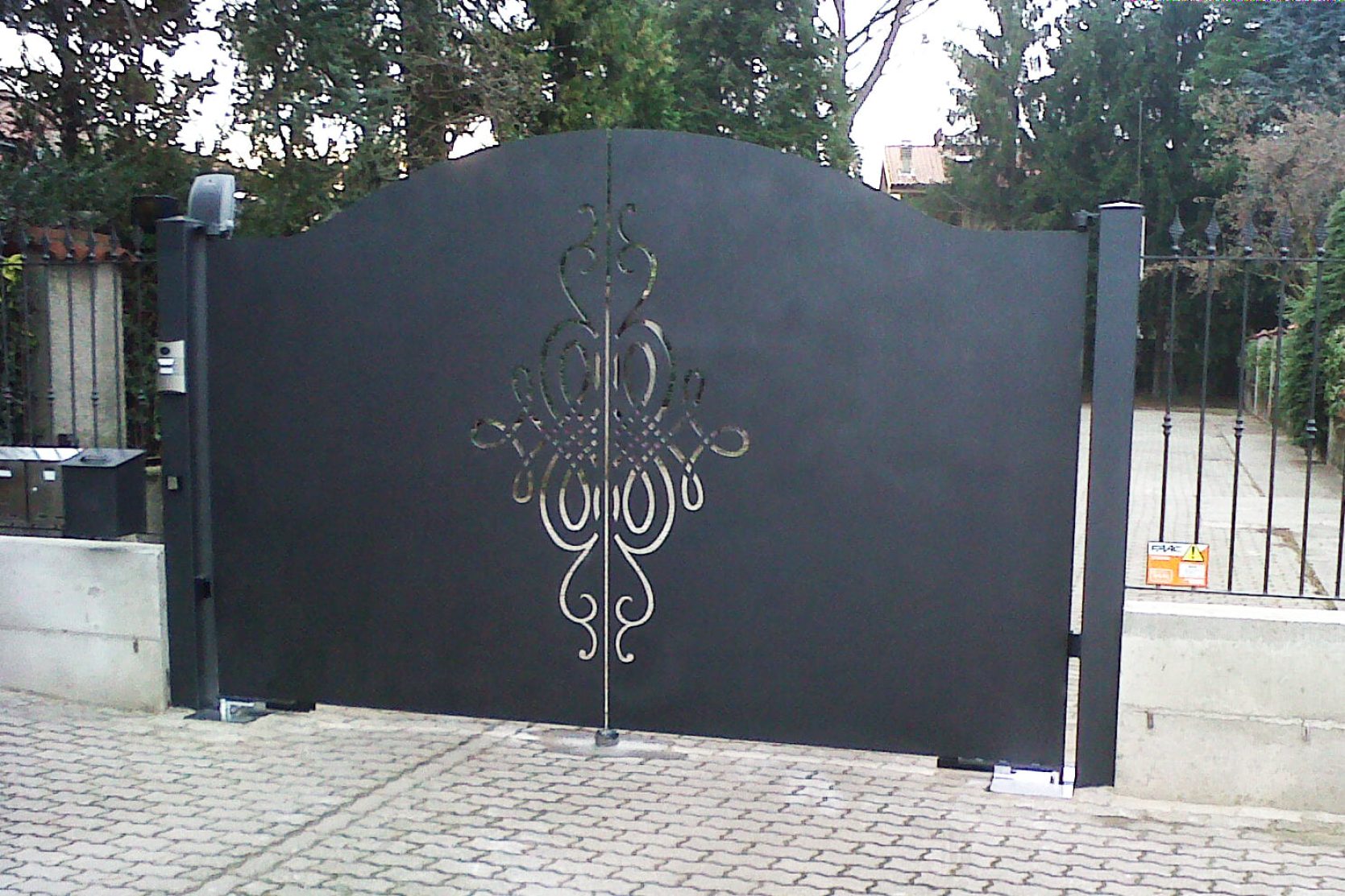 IMG00173-20130110-1607 (2023_11_15 09_32_40 UTC)